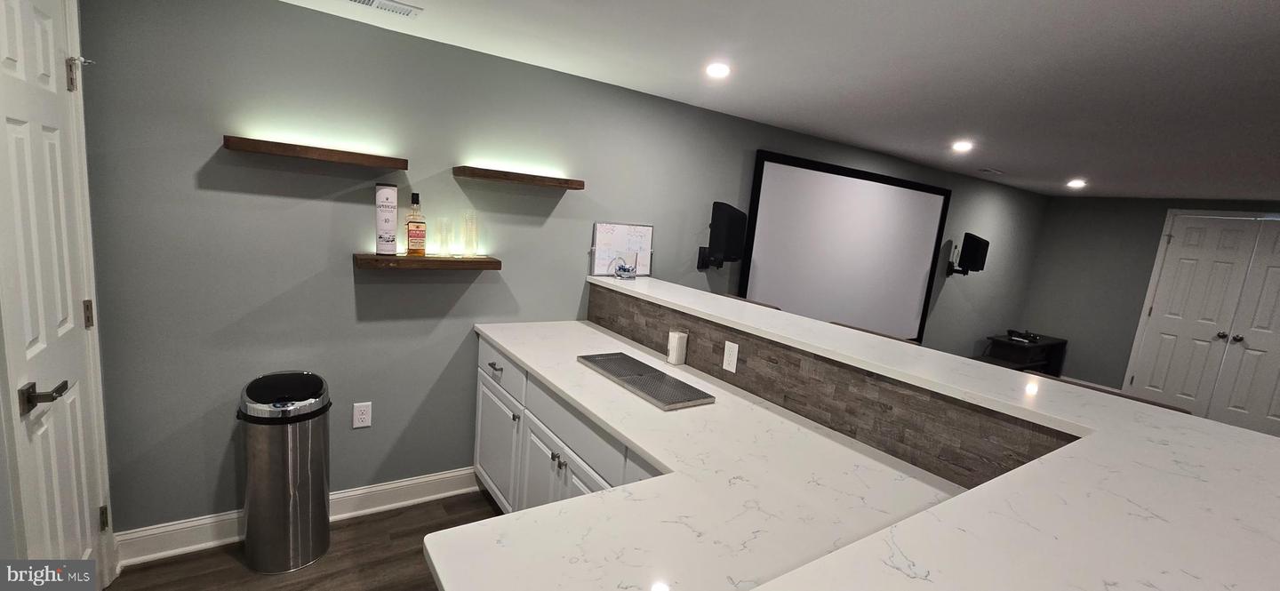 6554 CULVER DR, WARRENTON, Virginia 20187, 2 Bedrooms Bedrooms, ,2 BathroomsBathrooms,Residential,For sale,6554 CULVER DR,VAFQ2016598 MLS # VAFQ2016598