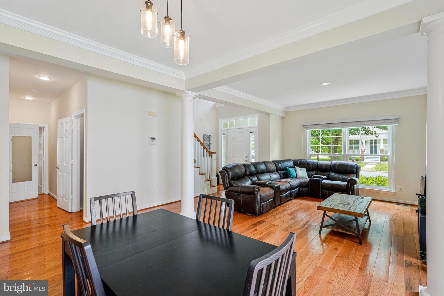 26222 OCALA CIR, CHANTILLY, Virginia 20152, 5 Bedrooms Bedrooms, 13 Rooms Rooms,3 BathroomsBathrooms,Residential,For sale,26222 OCALA CIR,VALO2096462 MLS # VALO2096462