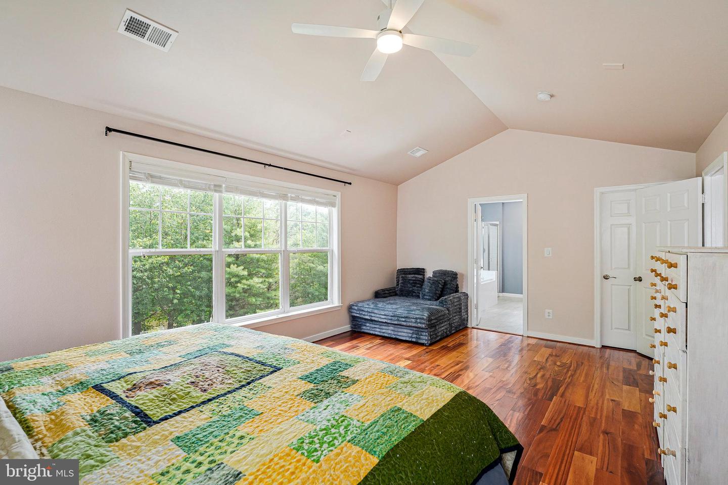 26222 OCALA CIR, CHANTILLY, Virginia 20152, 5 Bedrooms Bedrooms, 13 Rooms Rooms,3 BathroomsBathrooms,Residential,For sale,26222 OCALA CIR,VALO2096462 MLS # VALO2096462