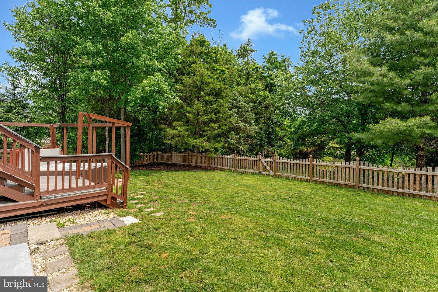 26222 OCALA CIR, CHANTILLY, Virginia 20152, 5 Bedrooms Bedrooms, 13 Rooms Rooms,3 BathroomsBathrooms,Residential,For sale,26222 OCALA CIR,VALO2096462 MLS # VALO2096462