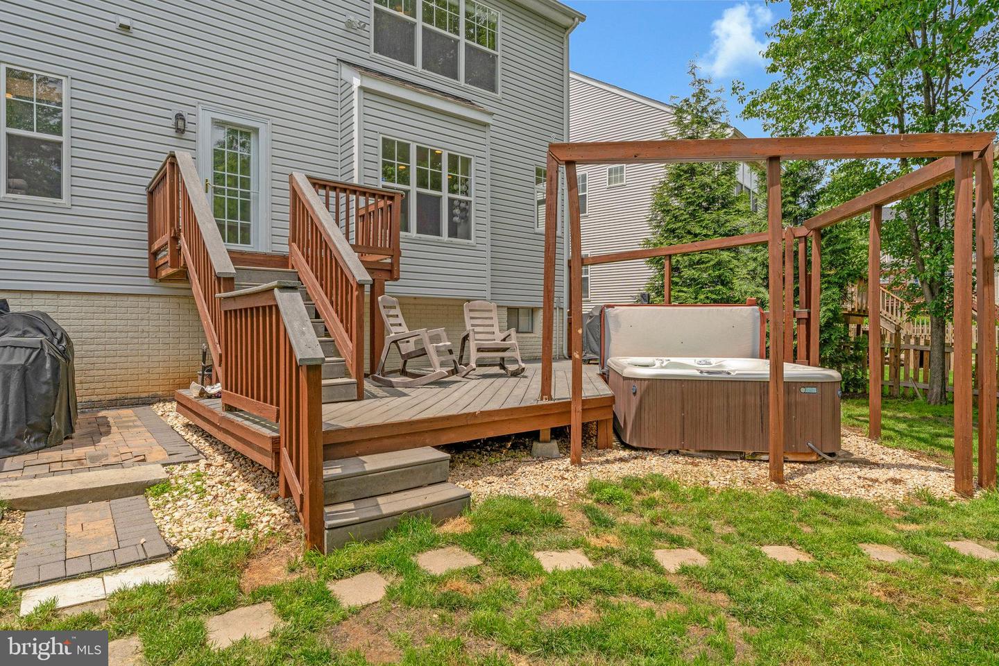 26222 OCALA CIR, CHANTILLY, Virginia 20152, 5 Bedrooms Bedrooms, 13 Rooms Rooms,3 BathroomsBathrooms,Residential,For sale,26222 OCALA CIR,VALO2096462 MLS # VALO2096462