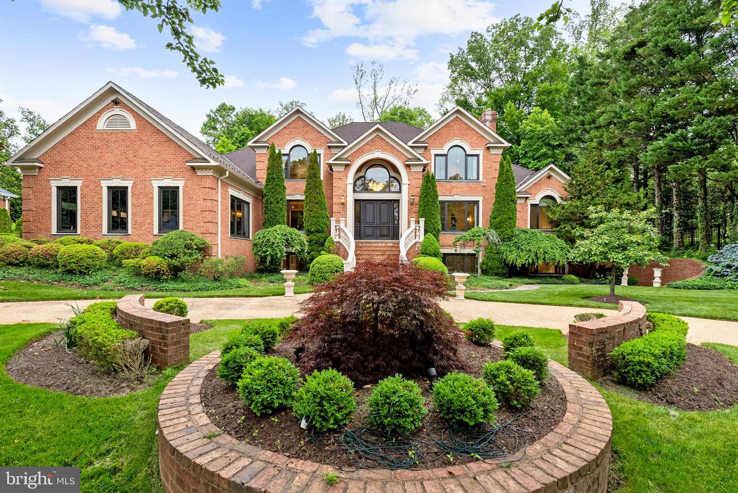 1102 MILL RDG, MCLEAN, Virginia 22102, 6 Bedrooms Bedrooms, ,6 BathroomsBathrooms,Residential,For sale,1102 MILL RDG,VAFX2241016 MLS # VAFX2241016