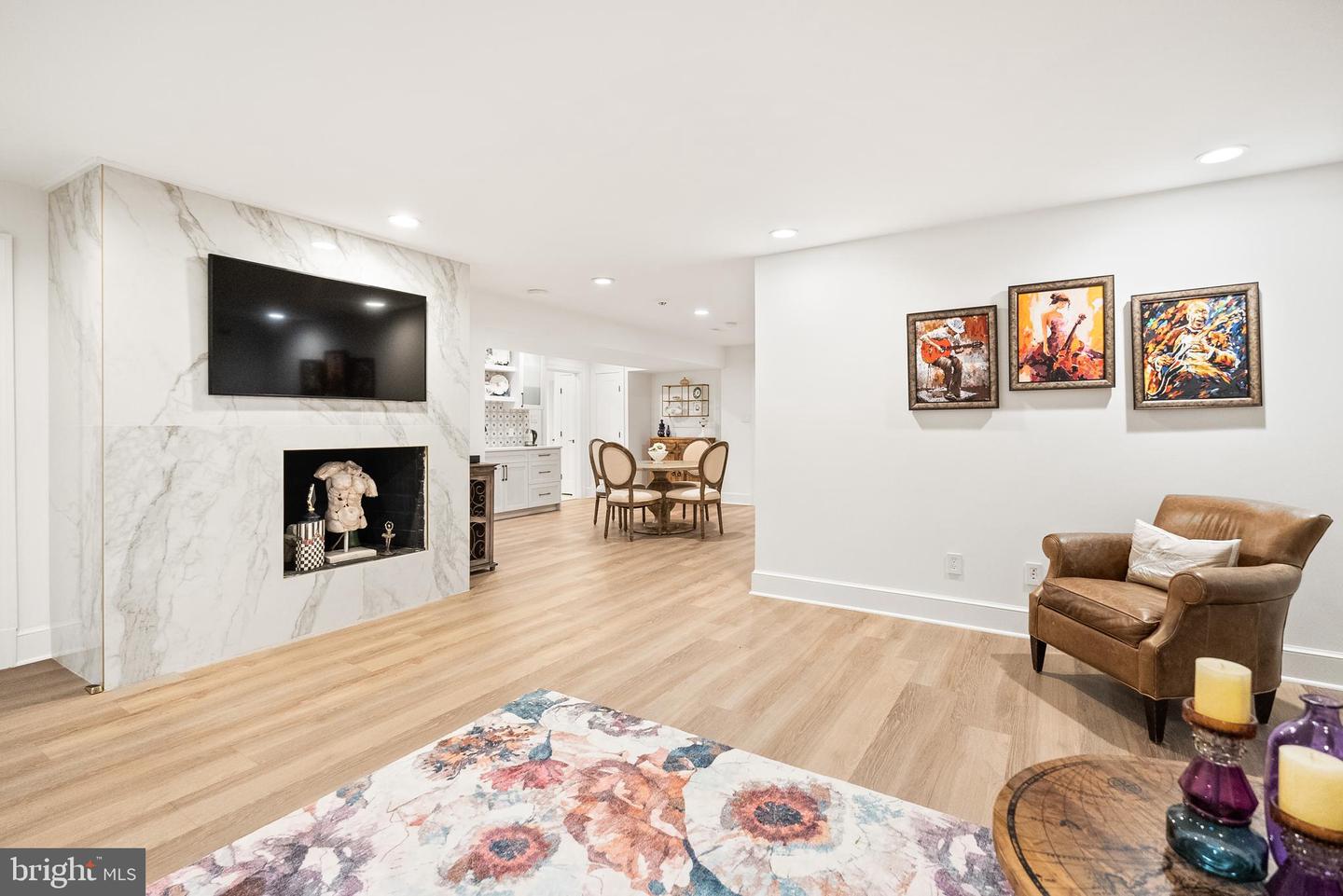 1102 MILL RDG, MCLEAN, Virginia 22102, 6 Bedrooms Bedrooms, ,6 BathroomsBathrooms,Residential,For sale,1102 MILL RDG,VAFX2241016 MLS # VAFX2241016