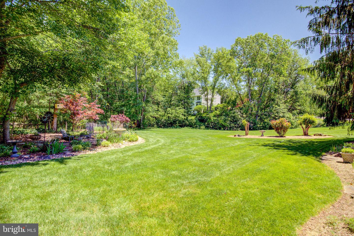 15062 BROWN POST LN, CENTREVILLE, Virginia 20121, 4 Bedrooms Bedrooms, ,2 BathroomsBathrooms,Residential,For sale,15062 BROWN POST LN,VAFX2241860 MLS # VAFX2241860