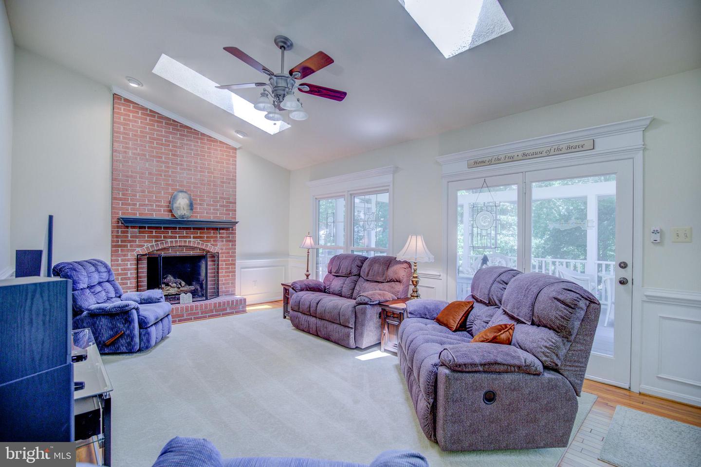 15062 BROWN POST LN, CENTREVILLE, Virginia 20121, 4 Bedrooms Bedrooms, ,2 BathroomsBathrooms,Residential,For sale,15062 BROWN POST LN,VAFX2241860 MLS # VAFX2241860