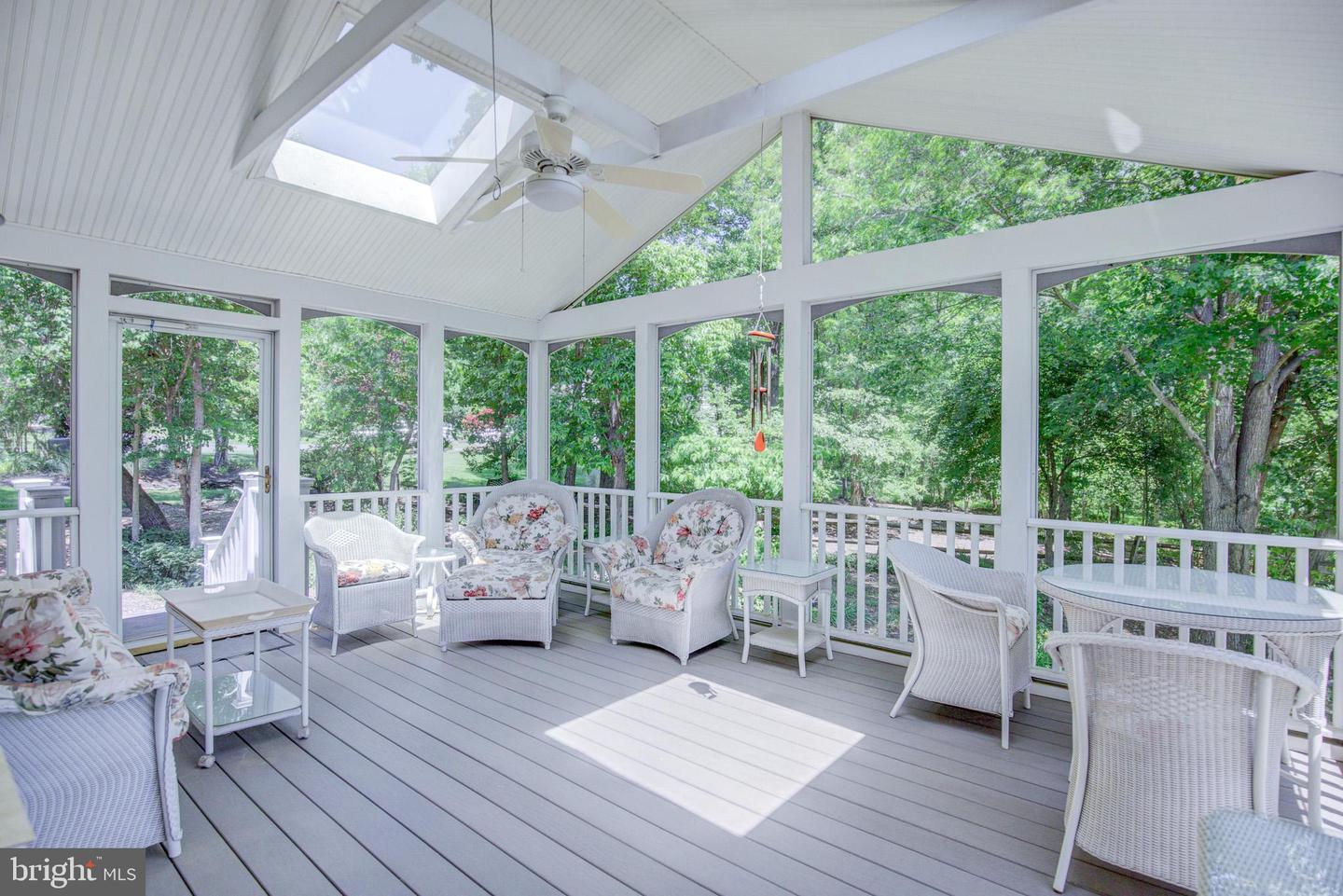 15062 BROWN POST LN, CENTREVILLE, Virginia 20121, 4 Bedrooms Bedrooms, ,2 BathroomsBathrooms,Residential,For sale,15062 BROWN POST LN,VAFX2241860 MLS # VAFX2241860