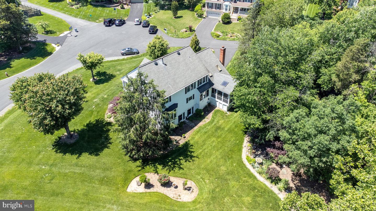 15062 BROWN POST LN, CENTREVILLE, Virginia 20121, 4 Bedrooms Bedrooms, ,2 BathroomsBathrooms,Residential,For sale,15062 BROWN POST LN,VAFX2241860 MLS # VAFX2241860
