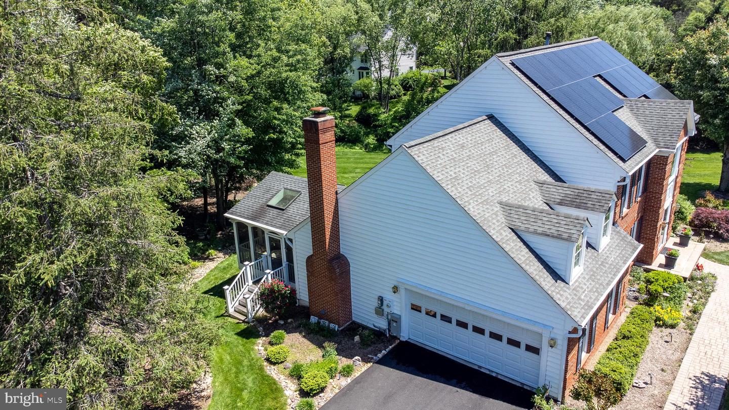15062 BROWN POST LN, CENTREVILLE, Virginia 20121, 4 Bedrooms Bedrooms, ,2 BathroomsBathrooms,Residential,For sale,15062 BROWN POST LN,VAFX2241860 MLS # VAFX2241860