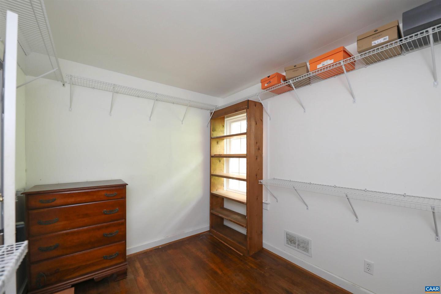 2659 SCOTTSVILLE RD, CHARLOTTESVILLE, Virginia 22902, 3 Bedrooms Bedrooms, ,2 BathroomsBathrooms,Residential,For sale,2659 SCOTTSVILLE RD,664698 MLS # 664698
