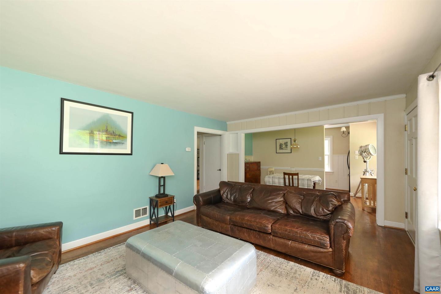 2659 SCOTTSVILLE RD, CHARLOTTESVILLE, Virginia 22902, 3 Bedrooms Bedrooms, ,2 BathroomsBathrooms,Residential,For sale,2659 SCOTTSVILLE RD,664698 MLS # 664698