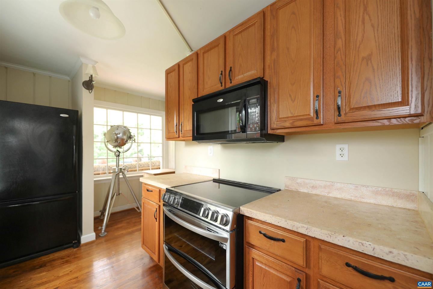2659 SCOTTSVILLE RD, CHARLOTTESVILLE, Virginia 22902, 3 Bedrooms Bedrooms, ,2 BathroomsBathrooms,Residential,For sale,2659 SCOTTSVILLE RD,664698 MLS # 664698