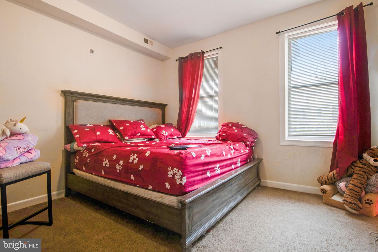 4312 N 4TH ST NW, WASHINGTON, District Of Columbia 20011, 6 Bedrooms Bedrooms, ,3 BathroomsBathrooms,Residential,For sale,4312 N 4TH ST NW,DCDC2201412 MLS # DCDC2201412