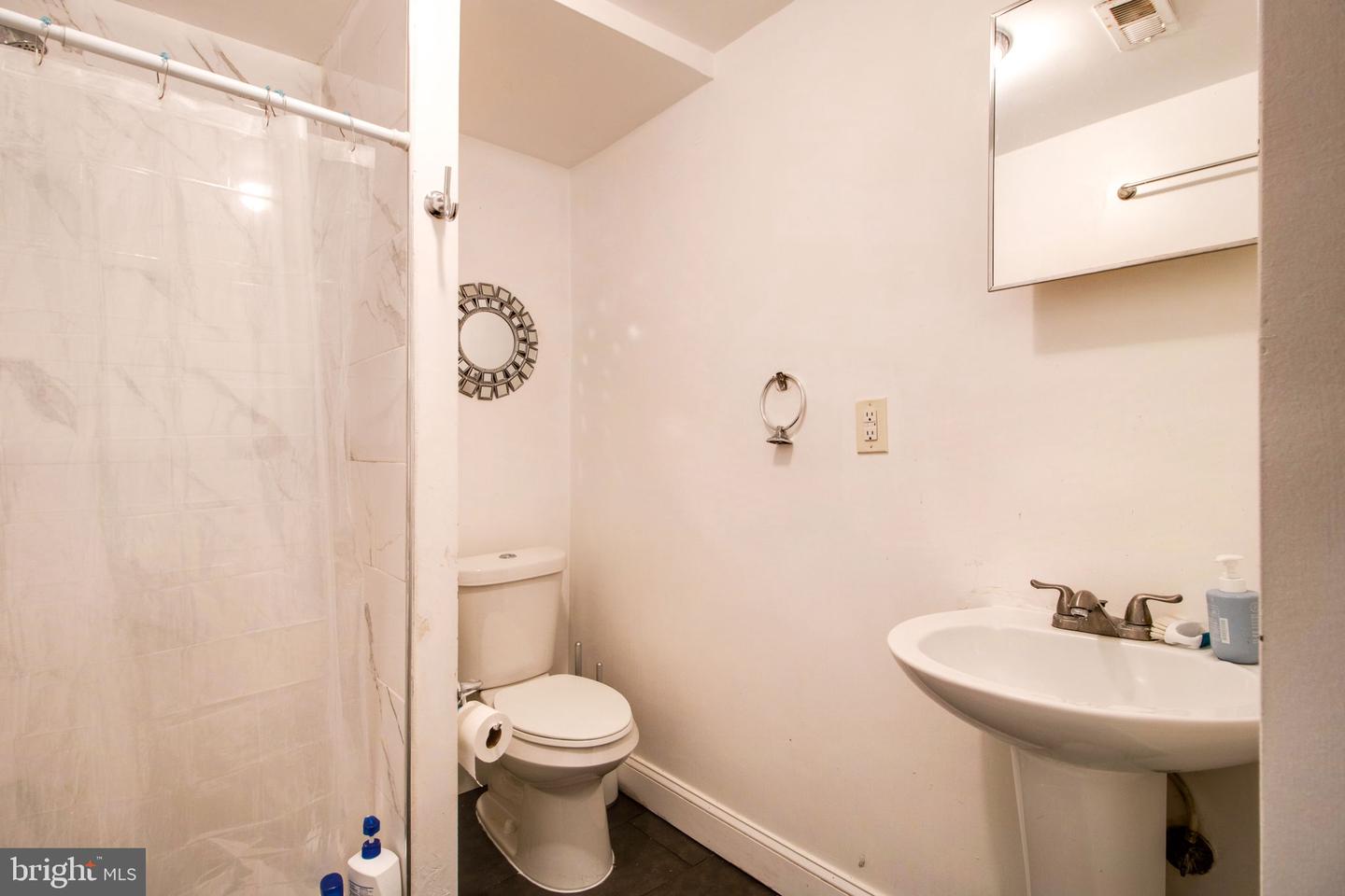 4312 N 4TH ST NW, WASHINGTON, District Of Columbia 20011, 6 Bedrooms Bedrooms, ,3 BathroomsBathrooms,Residential,For sale,4312 N 4TH ST NW,DCDC2201412 MLS # DCDC2201412
