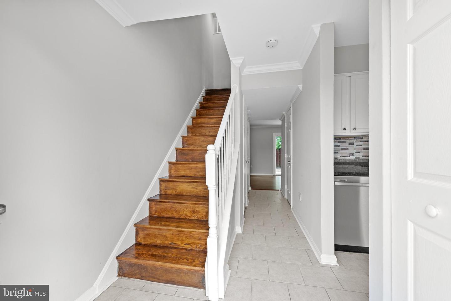7912 SHARPSBURG CT, MANASSAS, Virginia 20109, 3 Bedrooms Bedrooms, ,2 BathroomsBathrooms,Residential,For sale,7912 SHARPSBURG CT,VAPW2095048 MLS # VAPW2095048