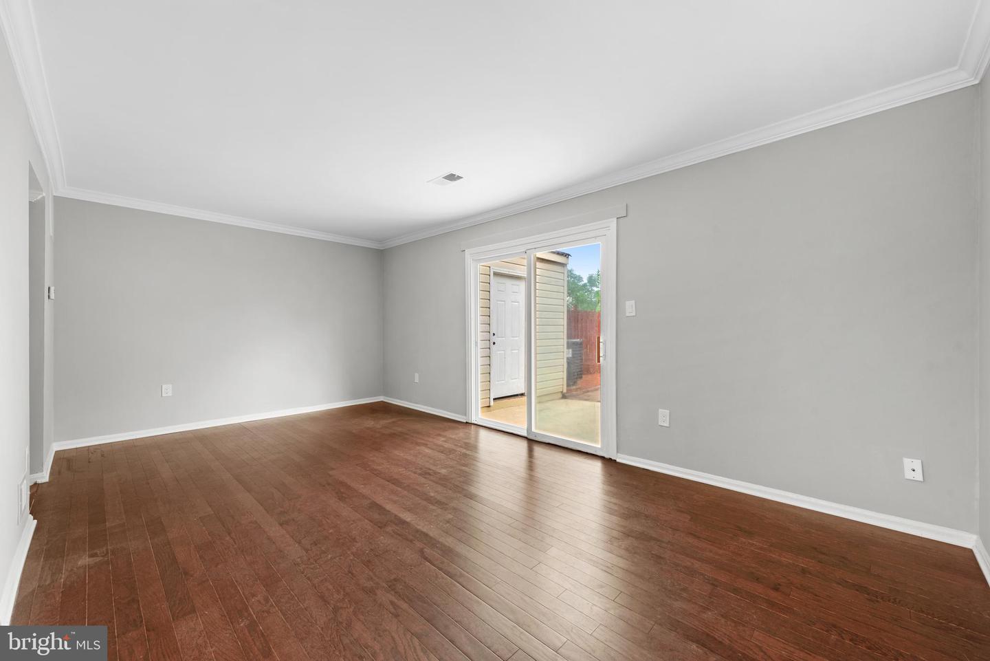 7912 SHARPSBURG CT, MANASSAS, Virginia 20109, 3 Bedrooms Bedrooms, ,2 BathroomsBathrooms,Residential,For sale,7912 SHARPSBURG CT,VAPW2095048 MLS # VAPW2095048