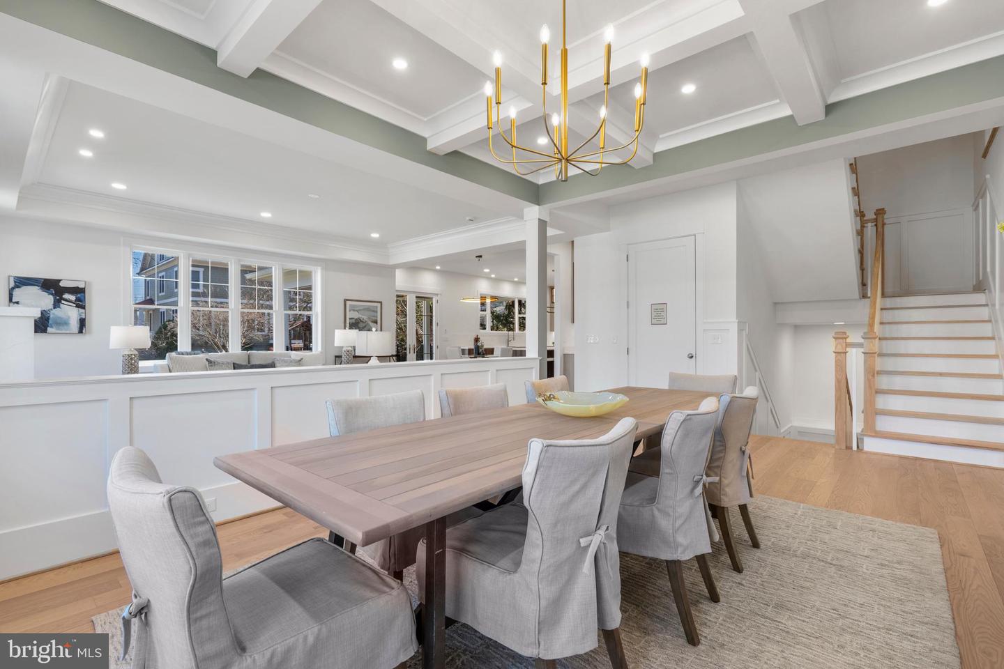 5900 35TH ST N, ARLINGTON, Virginia 22207, 5 Bedrooms Bedrooms, ,6 BathroomsBathrooms,Residential,For sale,5900 35TH ST N,VAAR2055232 MLS # VAAR2055232