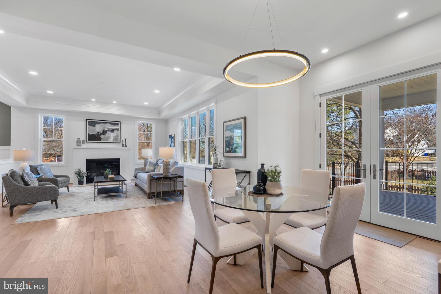 5900 35TH ST N, ARLINGTON, Virginia 22207, 5 Bedrooms Bedrooms, ,6 BathroomsBathrooms,Residential,For sale,5900 35TH ST N,VAAR2055232 MLS # VAAR2055232