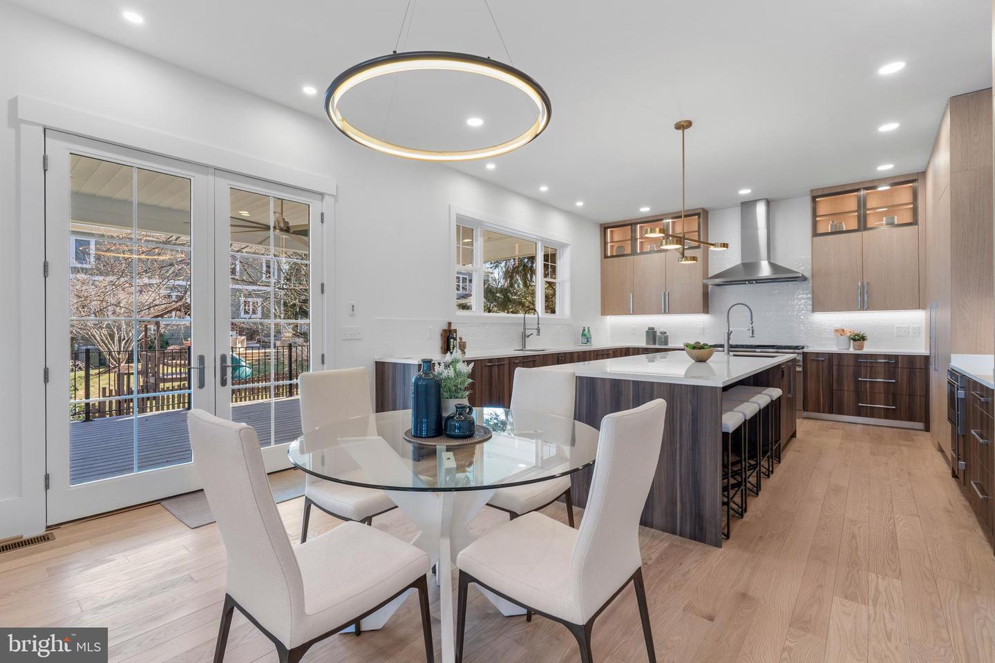 5900 35TH ST N, ARLINGTON, Virginia 22207, 5 Bedrooms Bedrooms, ,6 BathroomsBathrooms,Residential,For sale,5900 35TH ST N,VAAR2055232 MLS # VAAR2055232