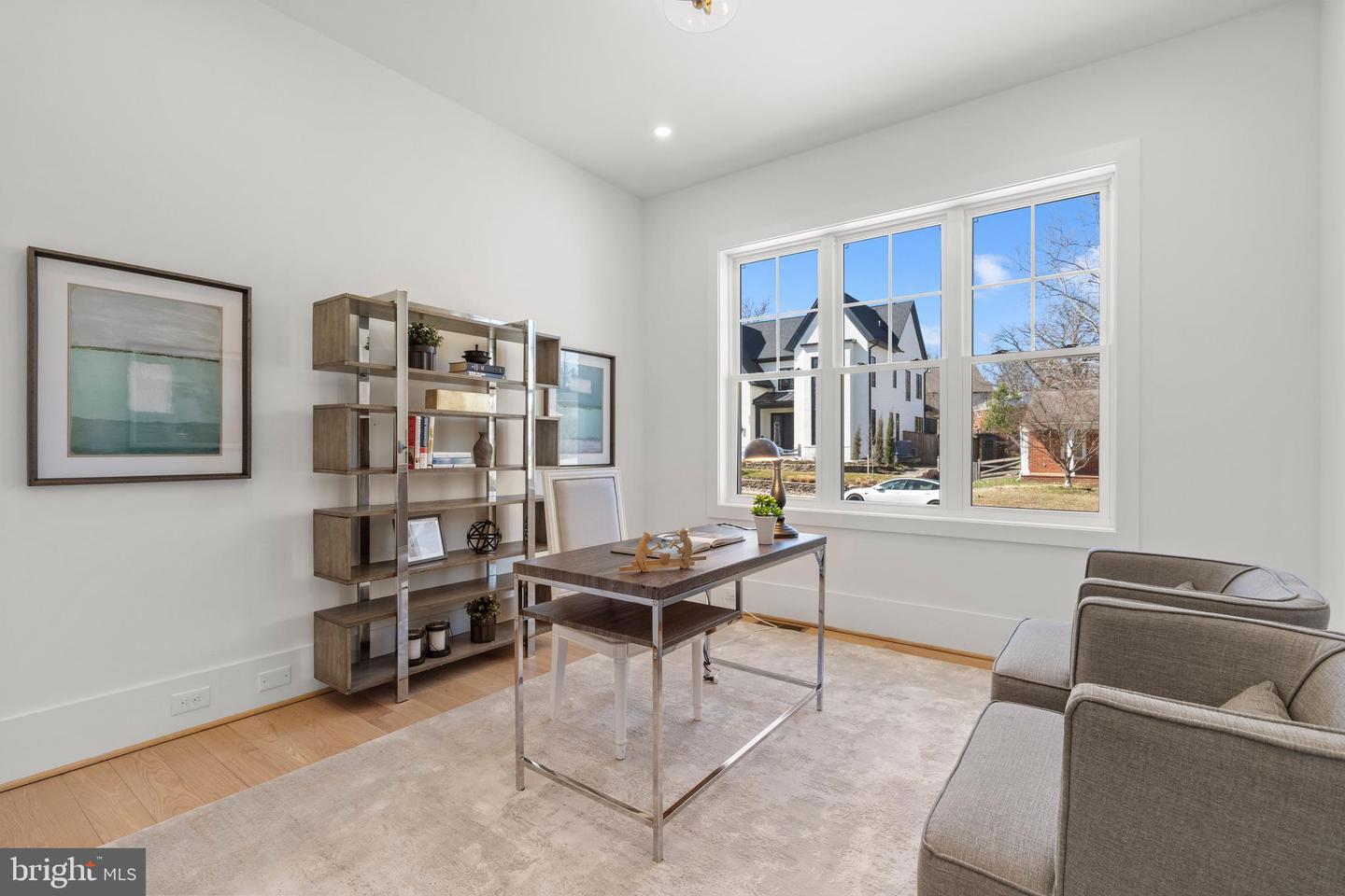 5900 35TH ST N, ARLINGTON, Virginia 22207, 5 Bedrooms Bedrooms, ,6 BathroomsBathrooms,Residential,For sale,5900 35TH ST N,VAAR2055232 MLS # VAAR2055232