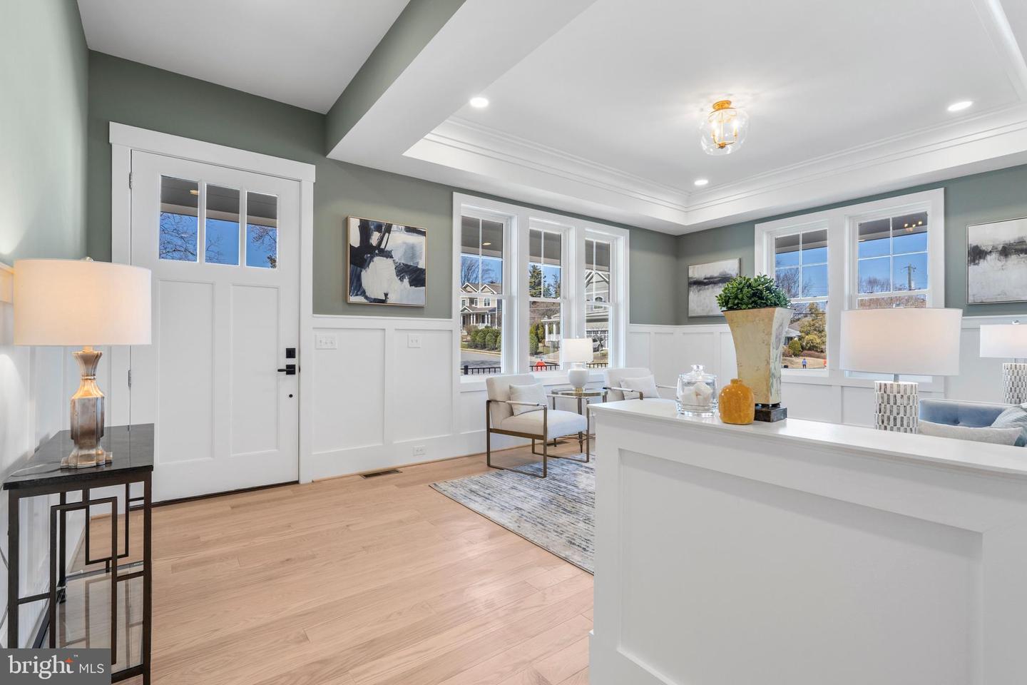 5900 35TH ST N, ARLINGTON, Virginia 22207, 5 Bedrooms Bedrooms, ,6 BathroomsBathrooms,Residential,For sale,5900 35TH ST N,VAAR2055232 MLS # VAAR2055232