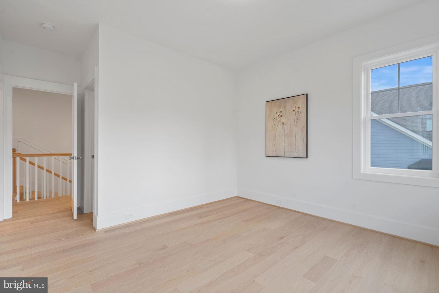 5900 35TH ST N, ARLINGTON, Virginia 22207, 5 Bedrooms Bedrooms, ,6 BathroomsBathrooms,Residential,For sale,5900 35TH ST N,VAAR2055232 MLS # VAAR2055232