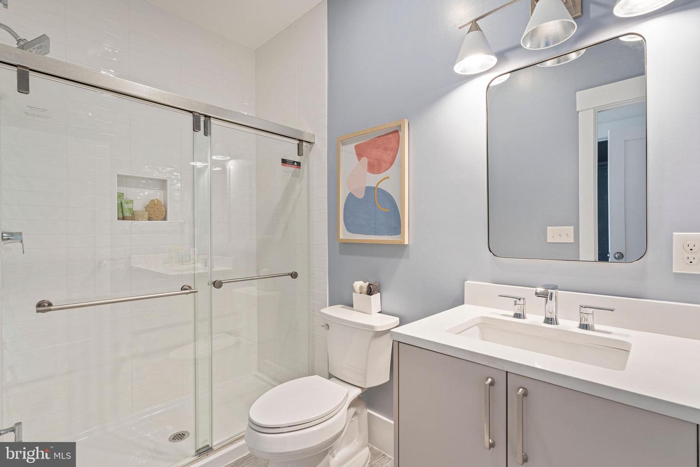 5900 35TH ST N, ARLINGTON, Virginia 22207, 5 Bedrooms Bedrooms, ,6 BathroomsBathrooms,Residential,For sale,5900 35TH ST N,VAAR2055232 MLS # VAAR2055232