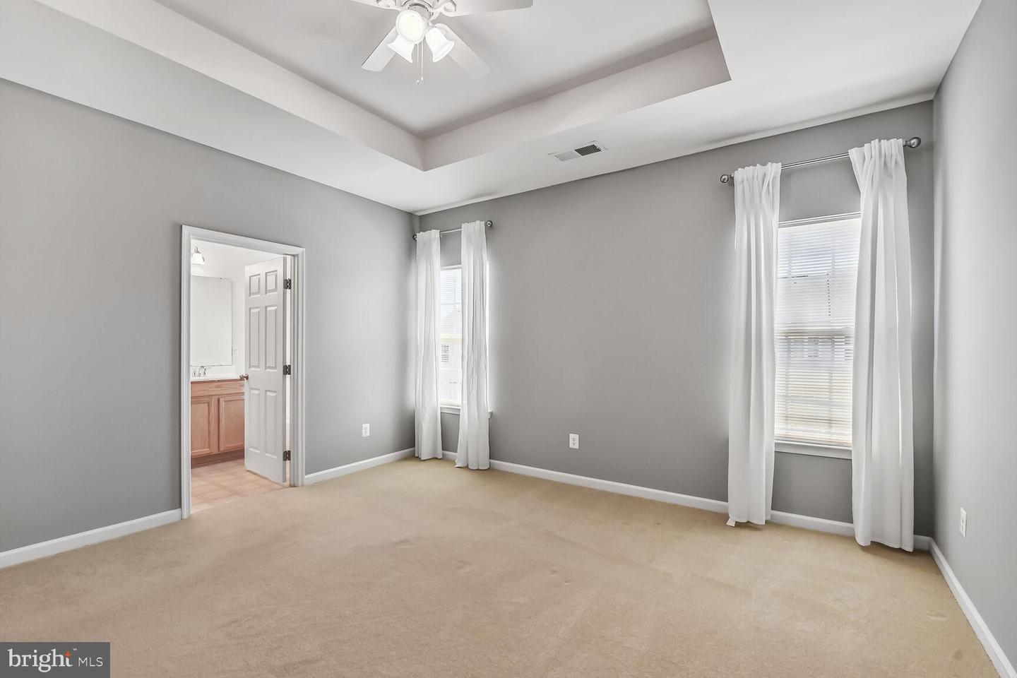 42952 MILTEC TER, CHANTILLY, Virginia 20152, 3 Bedrooms Bedrooms, ,2 BathroomsBathrooms,Residential,For sale,42952 MILTEC TER,VALO2096200 MLS # VALO2096200