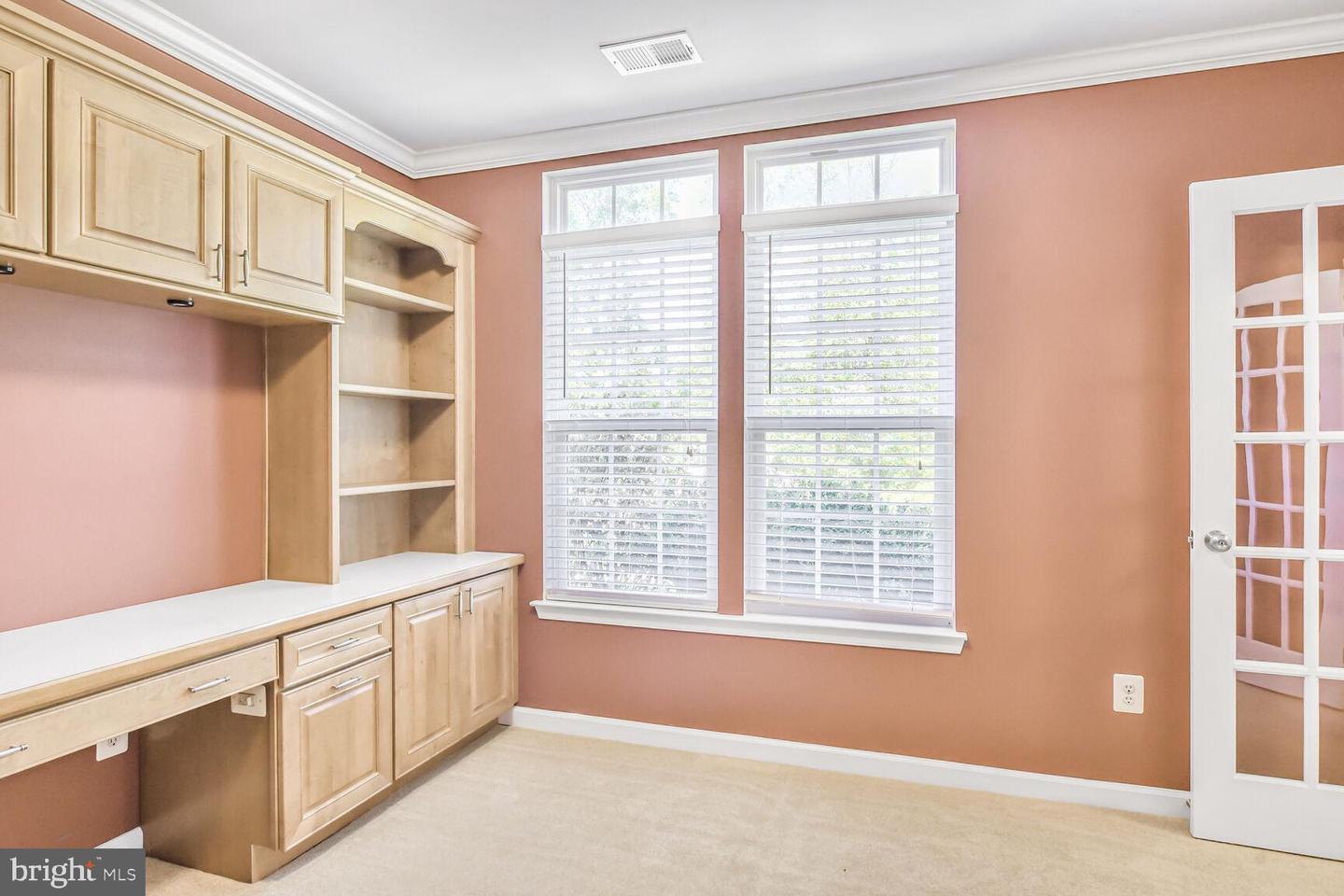42952 MILTEC TER, CHANTILLY, Virginia 20152, 3 Bedrooms Bedrooms, ,2 BathroomsBathrooms,Residential,For sale,42952 MILTEC TER,VALO2096200 MLS # VALO2096200