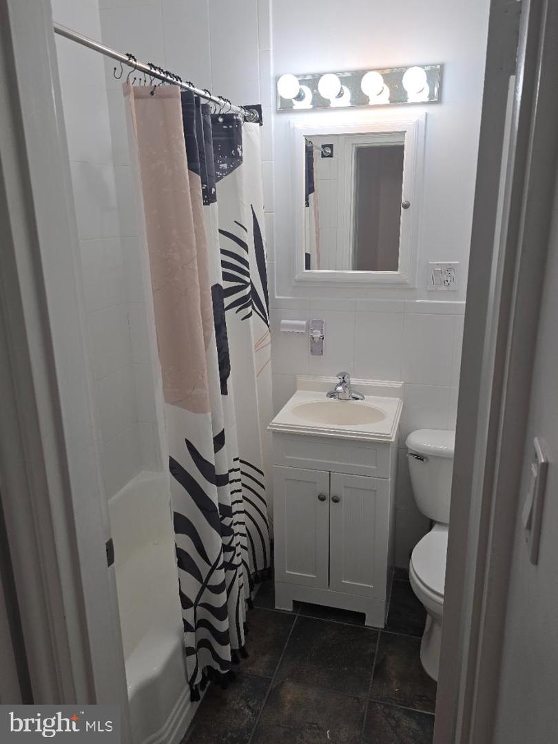 4840 MACARTHUR BLVD NW #606, WASHINGTON, District Of Columbia 20007, 1 Bedroom Bedrooms, ,1 BathroomBathrooms,Residential,For sale,4840 MACARTHUR BLVD NW #606,DCDC2201148 MLS # DCDC2201148