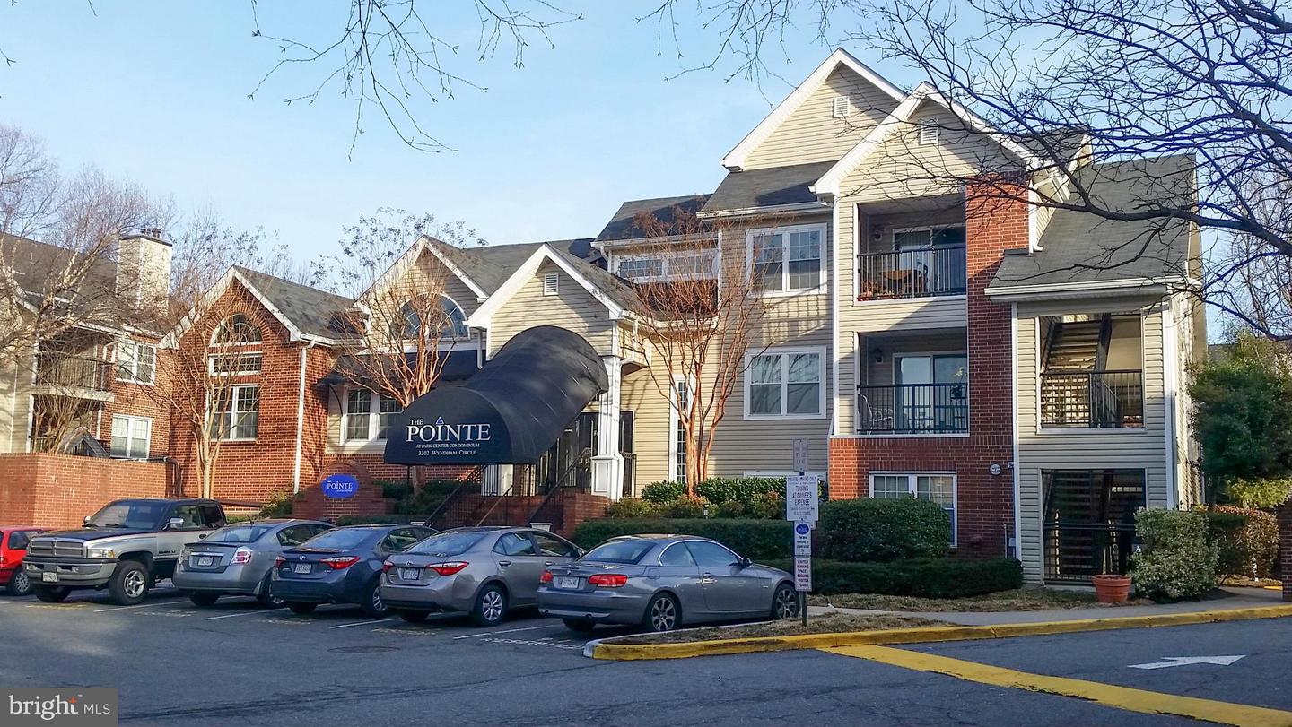 3313 WYNDHAM CIR #4209, ALEXANDRIA, Virginia 22302, 1 Bedroom Bedrooms, ,1 BathroomBathrooms,Residential,For sale,3313 WYNDHAM CIR #4209,VAAX2045474 MLS # VAAX2045474