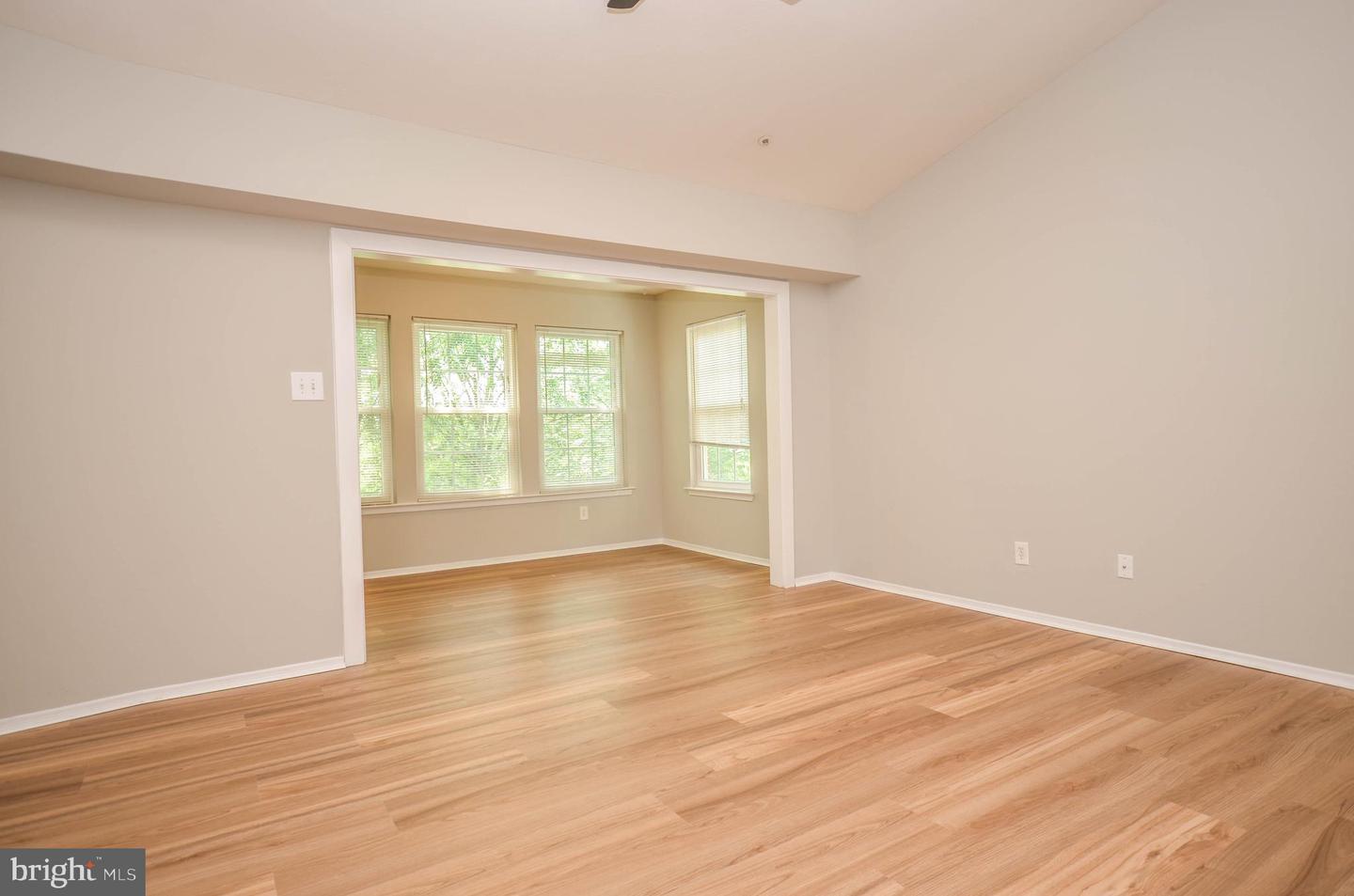 3313 WYNDHAM CIR #4209, ALEXANDRIA, Virginia 22302, 1 Bedroom Bedrooms, ,1 BathroomBathrooms,Residential,For sale,3313 WYNDHAM CIR #4209,VAAX2045474 MLS # VAAX2045474