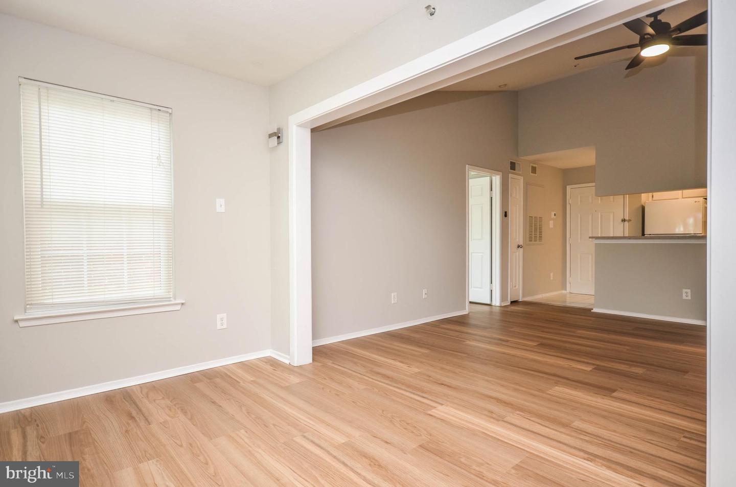 3313 WYNDHAM CIR #4209, ALEXANDRIA, Virginia 22302, 1 Bedroom Bedrooms, ,1 BathroomBathrooms,Residential,For sale,3313 WYNDHAM CIR #4209,VAAX2045474 MLS # VAAX2045474