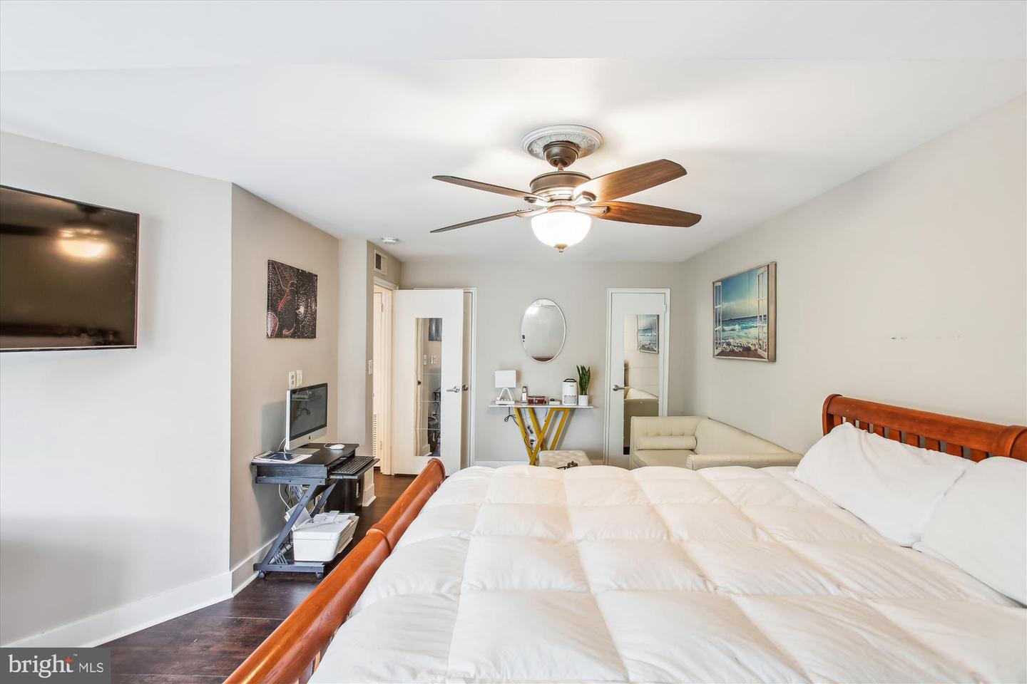 212 OAKWOOD ST SE #211, WASHINGTON, District Of Columbia 20032, 1 Bedroom Bedrooms, ,1 BathroomBathrooms,Residential,For sale,212 OAKWOOD ST SE #211,DCDC2201446 MLS # DCDC2201446