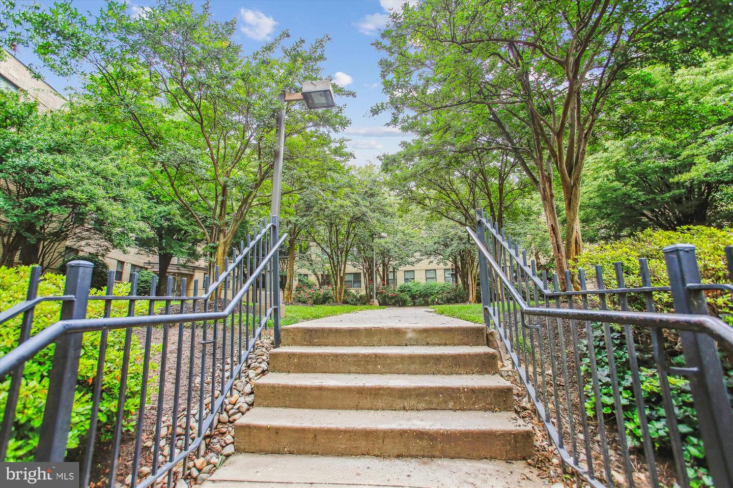 212 OAKWOOD ST SE #211, WASHINGTON, District Of Columbia 20032, 1 Bedroom Bedrooms, ,1 BathroomBathrooms,Residential,For sale,212 OAKWOOD ST SE #211,DCDC2201446 MLS # DCDC2201446