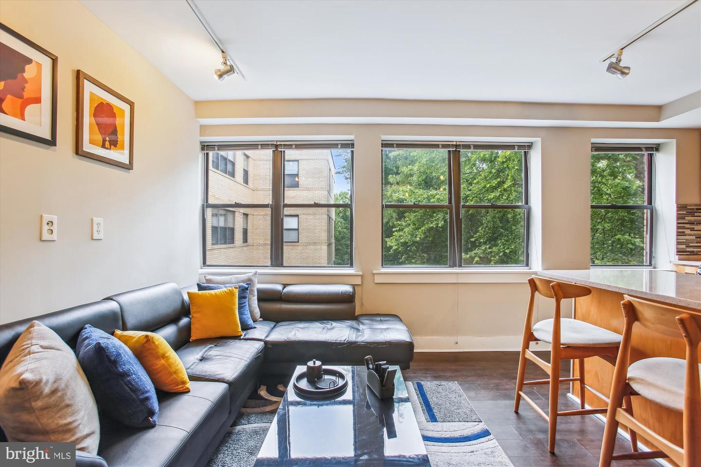 212 OAKWOOD ST SE #211, WASHINGTON, District Of Columbia 20032, 1 Bedroom Bedrooms, ,1 BathroomBathrooms,Residential,For sale,212 OAKWOOD ST SE #211,DCDC2201446 MLS # DCDC2201446