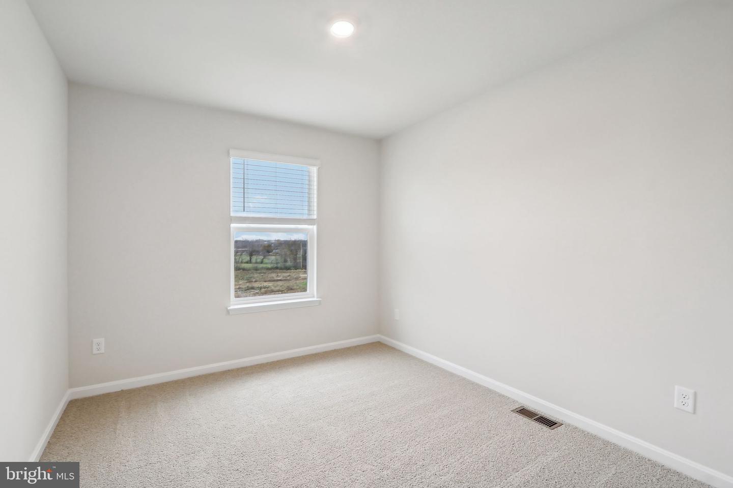 165 TIGNEY DR, STEPHENS CITY, Virginia 22655, 3 Bedrooms Bedrooms, ,2 BathroomsBathrooms,Residential,For sale,165 TIGNEY DR,VAFV2034264 MLS # VAFV2034264