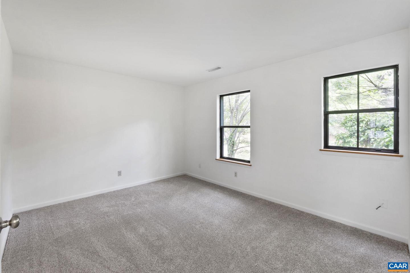 732 EXTON CT, CHARLOTTESVILLE, Virginia 22901, 2 Bedrooms Bedrooms, ,1 BathroomBathrooms,Residential,For sale,732 EXTON CT,664623 MLS # 664623
