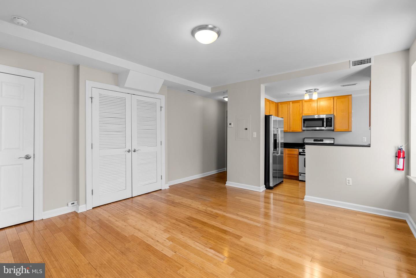 1417 NEWTON ST NW #201, WASHINGTON, District Of Columbia 20010, 1 Bedroom Bedrooms, ,1 BathroomBathrooms,Residential,For sale,1417 NEWTON ST NW #201,DCDC2184794 MLS # DCDC2184794