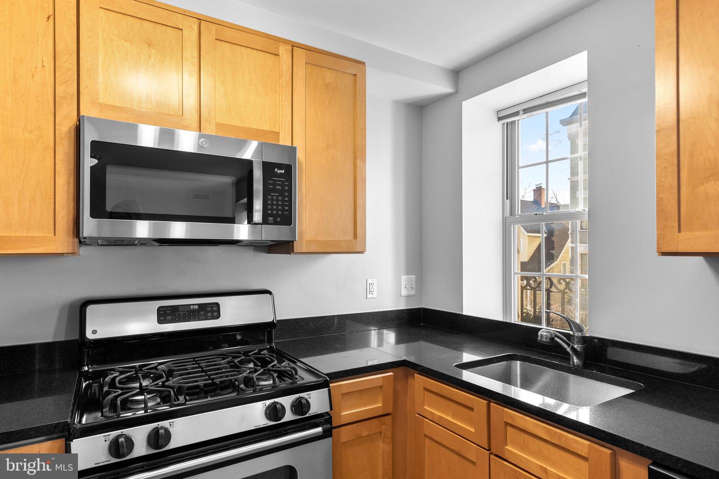 1417 NEWTON ST NW #201, WASHINGTON, District Of Columbia 20010, 1 Bedroom Bedrooms, ,1 BathroomBathrooms,Residential,For sale,1417 NEWTON ST NW #201,DCDC2184794 MLS # DCDC2184794
