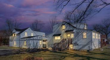 6578 EDSALL RD, ALEXANDRIA, Virginia 22312, 6 Bedrooms Bedrooms, ,4 BathroomsBathrooms,Residential,For sale,6578 EDSALL RD,VAFX2223376 MLS # VAFX2223376