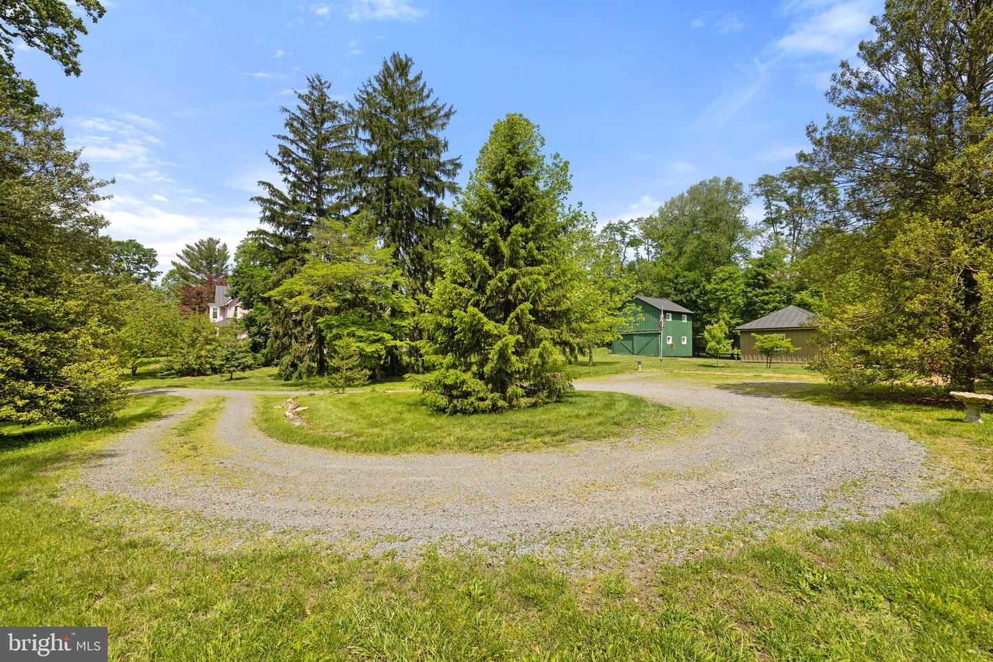 306 W MARKET ST, LEESBURG, Virginia 20176, 3 Bedrooms Bedrooms, ,2 BathroomsBathrooms,Residential,For sale,306 W MARKET ST,VALO2091306 MLS # VALO2091306