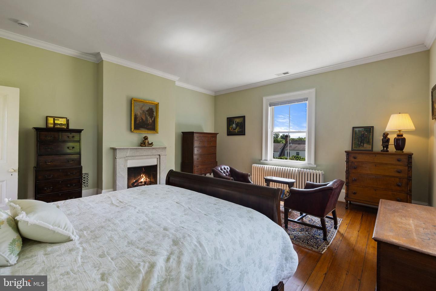 306 W MARKET ST, LEESBURG, Virginia 20176, 3 Bedrooms Bedrooms, ,2 BathroomsBathrooms,Residential,For sale,306 W MARKET ST,VALO2091306 MLS # VALO2091306