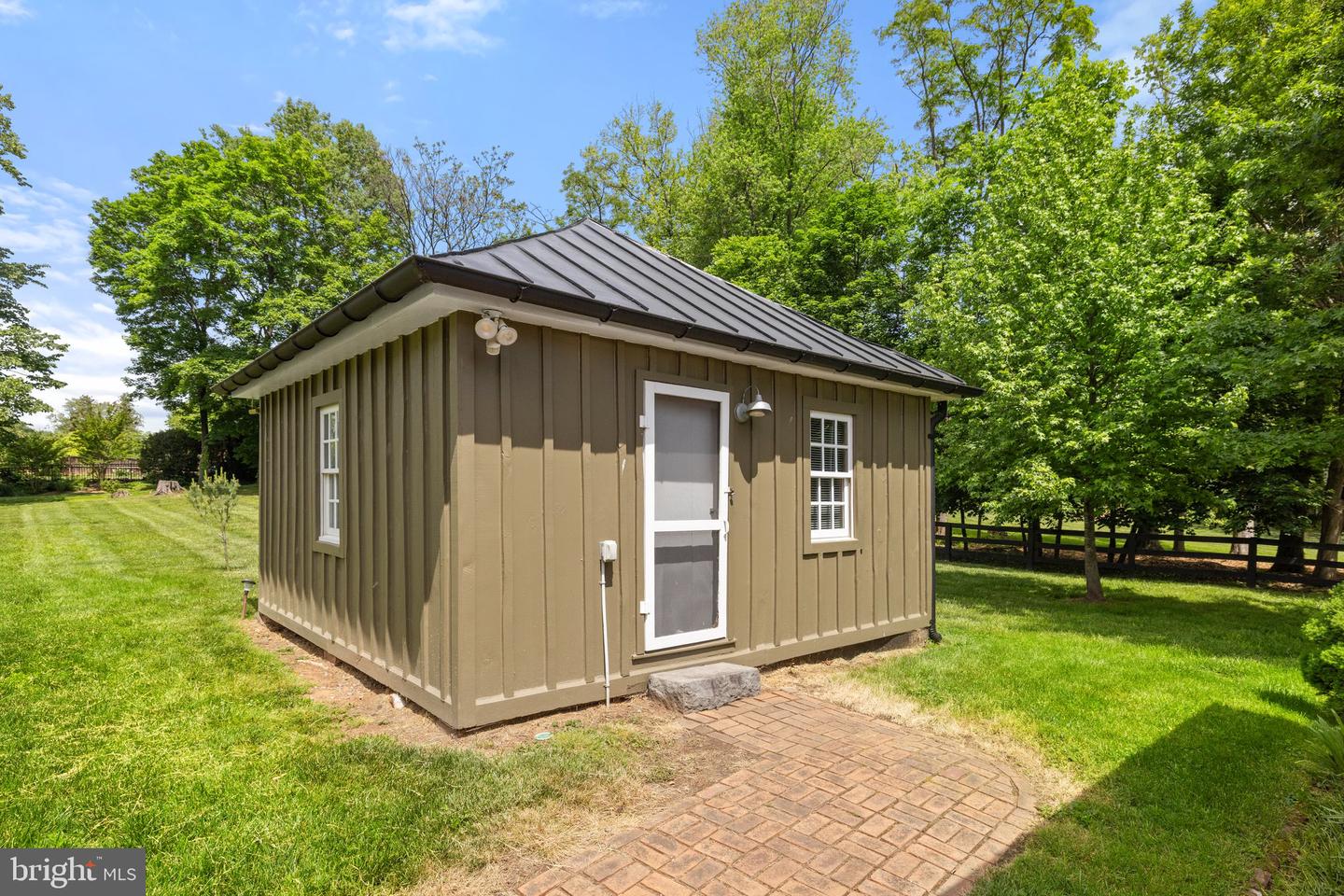 306 W MARKET ST, LEESBURG, Virginia 20176, 3 Bedrooms Bedrooms, ,2 BathroomsBathrooms,Residential,For sale,306 W MARKET ST,VALO2091306 MLS # VALO2091306