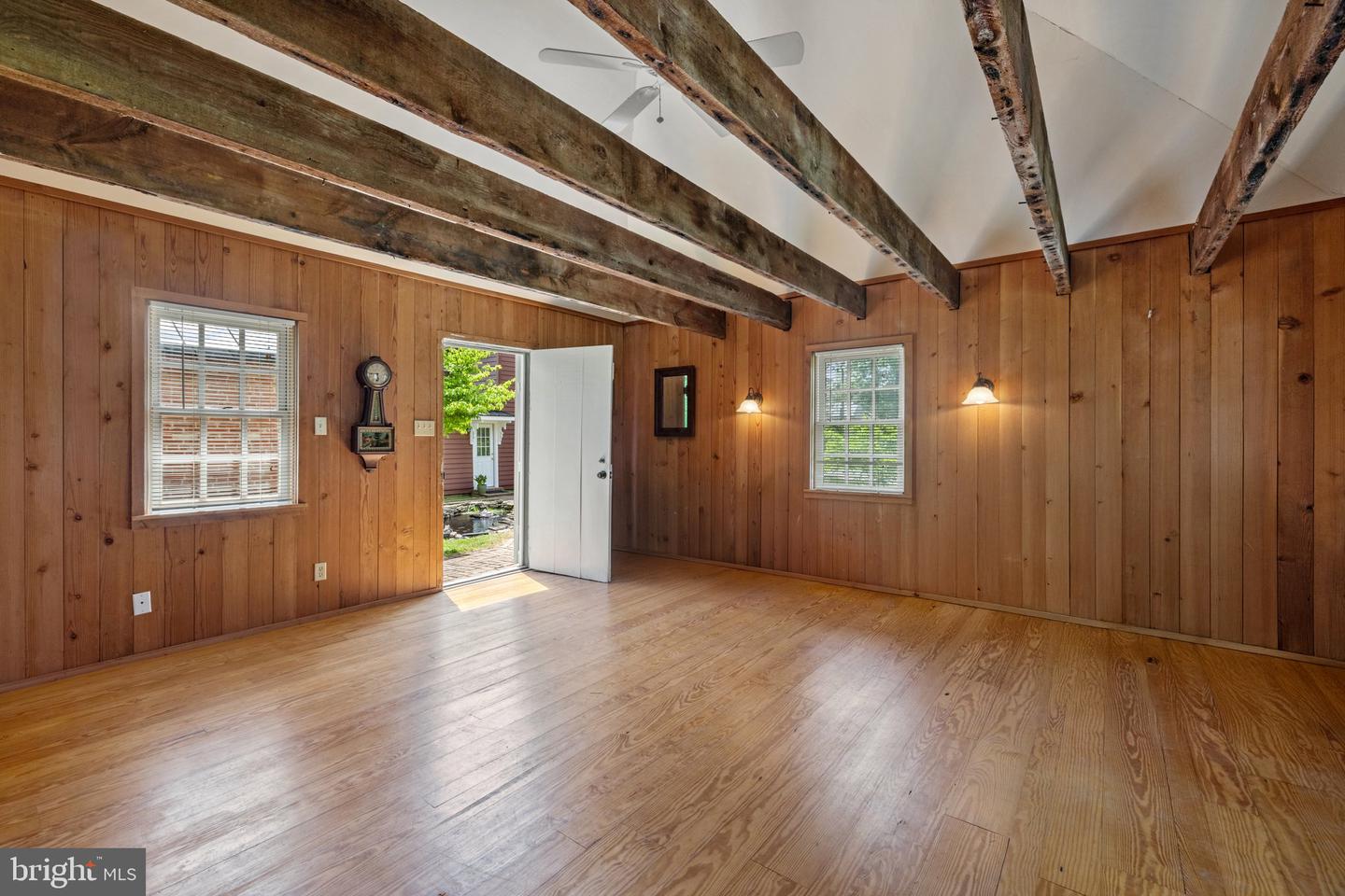 306 W MARKET ST, LEESBURG, Virginia 20176, 3 Bedrooms Bedrooms, ,2 BathroomsBathrooms,Residential,For sale,306 W MARKET ST,VALO2091306 MLS # VALO2091306