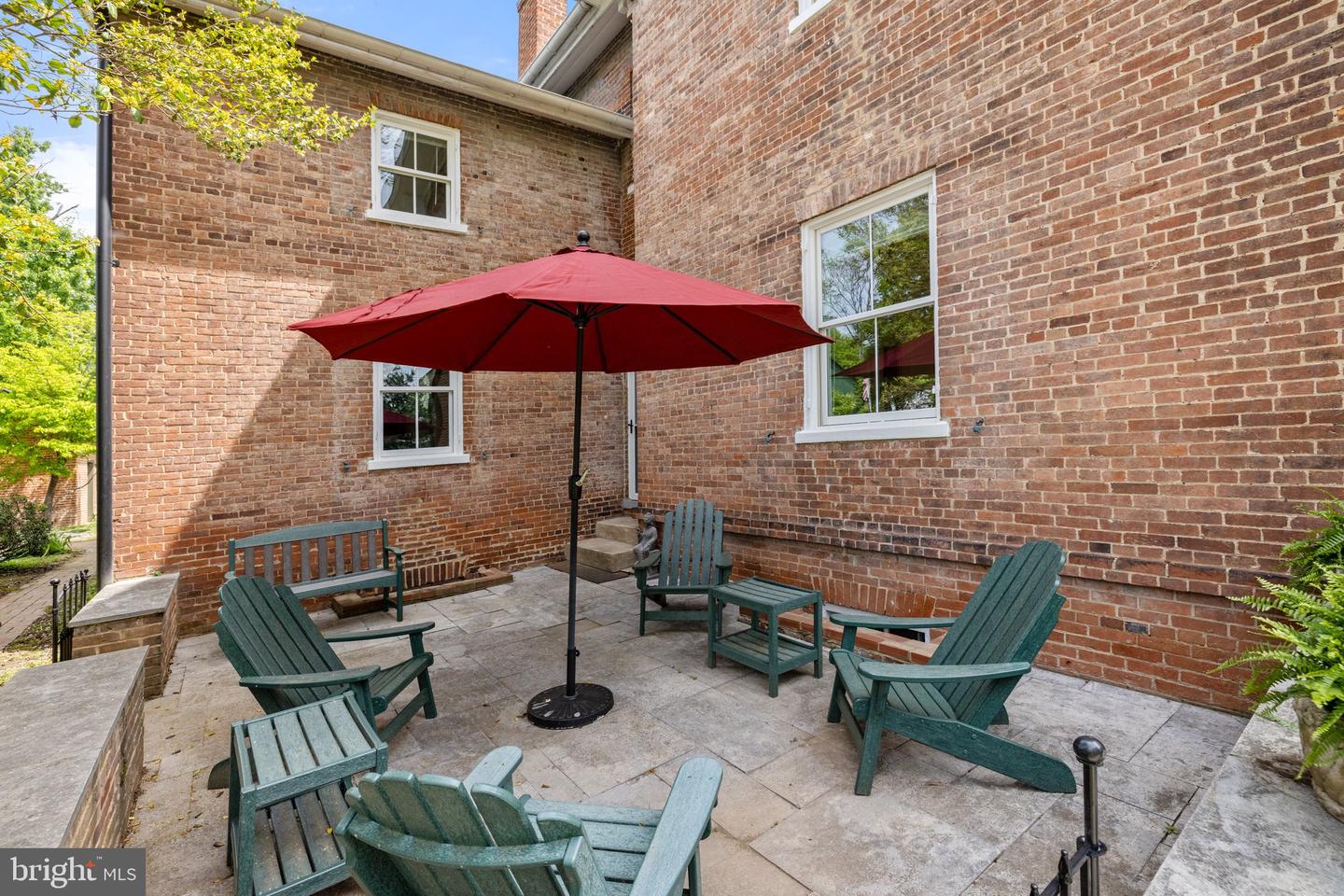 306 W MARKET ST, LEESBURG, Virginia 20176, 3 Bedrooms Bedrooms, ,2 BathroomsBathrooms,Residential,For sale,306 W MARKET ST,VALO2091306 MLS # VALO2091306