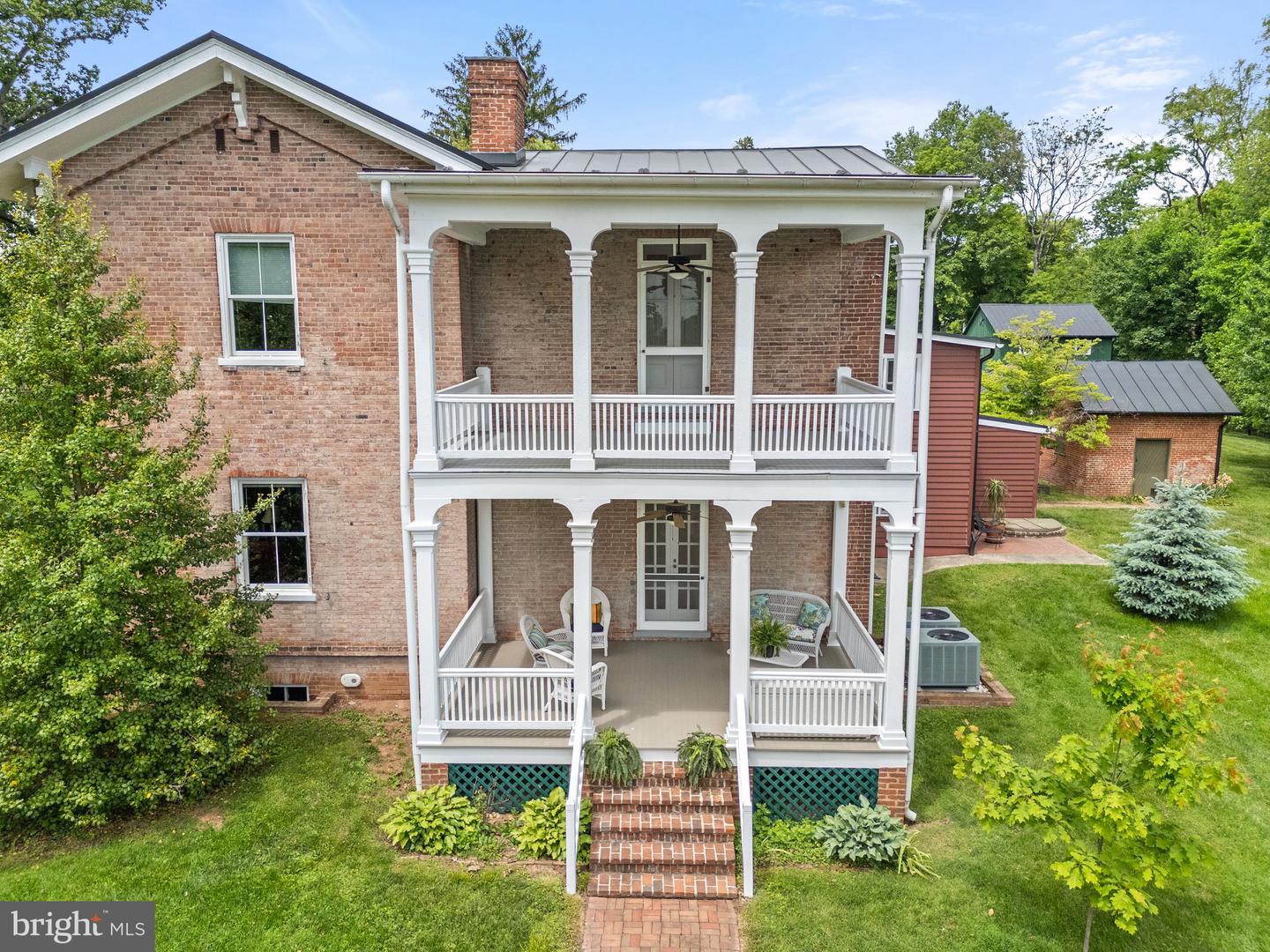 306 W MARKET ST, LEESBURG, Virginia 20176, 3 Bedrooms Bedrooms, ,2 BathroomsBathrooms,Residential,For sale,306 W MARKET ST,VALO2091306 MLS # VALO2091306