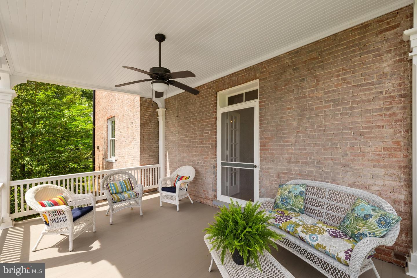 306 W MARKET ST, LEESBURG, Virginia 20176, 3 Bedrooms Bedrooms, ,2 BathroomsBathrooms,Residential,For sale,306 W MARKET ST,VALO2091306 MLS # VALO2091306