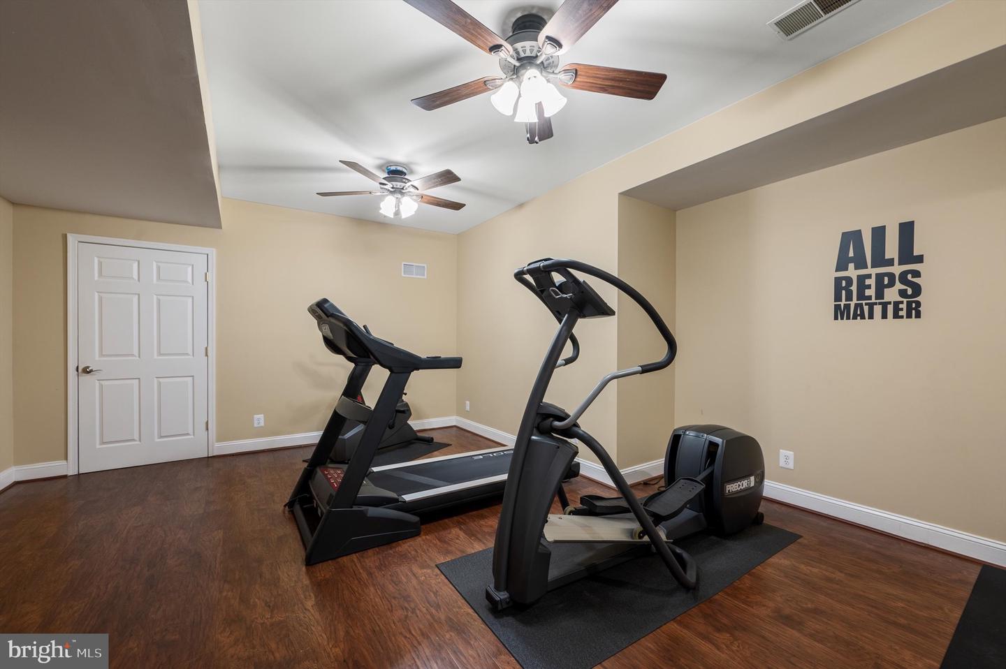 20899 MCINTOSH PL, LEESBURG, Virginia 20175, 5 Bedrooms Bedrooms, ,4 BathroomsBathrooms,Residential,For sale,20899 MCINTOSH PL,VALO2093736 MLS # VALO2093736