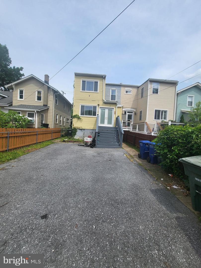 3718 22ND ST NE, WASHINGTON, District Of Columbia 20018, 4 Bedrooms Bedrooms, ,2 BathroomsBathrooms,Residential,For sale,3718 22ND ST NE,DCDC2196644 MLS # DCDC2196644