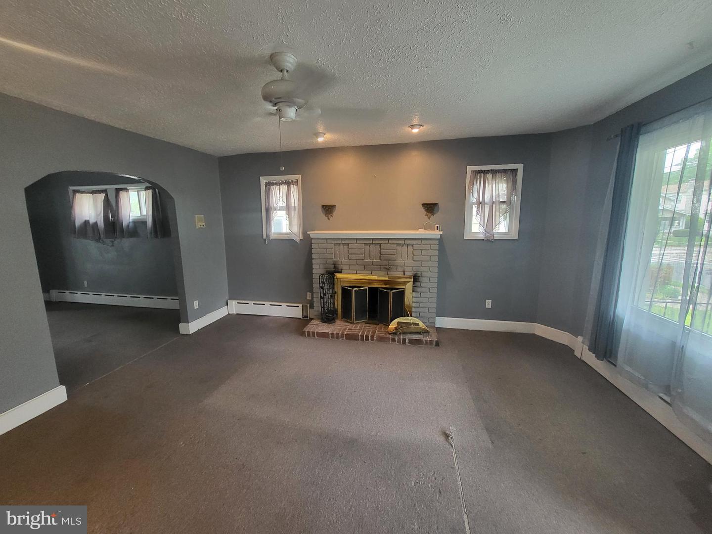 3718 22ND ST NE, WASHINGTON, District Of Columbia 20018, 4 Bedrooms Bedrooms, ,2 BathroomsBathrooms,Residential,For sale,3718 22ND ST NE,DCDC2196644 MLS # DCDC2196644